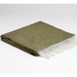 écharpe laine lambswool McNutt of Donegal bicolore gris rose sur mannequin