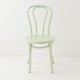 Chaise bistrot N°18 vert tilleul de face