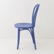 Chaise bistrot N°18 bleu grec de profil