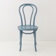 Chaise bistrot N°18 bleu orage de face