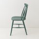 Chaise scandinave vert sapin de profil