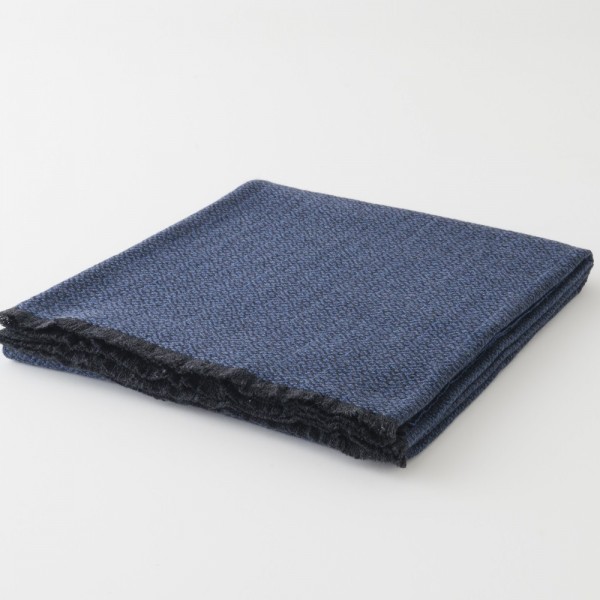 plaid en laine KOLI Lapuan Kankurit Koli nuit