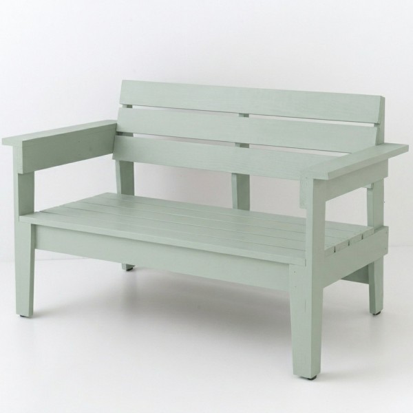 Canapé de jardin en mélèze laqué coloris vert amande