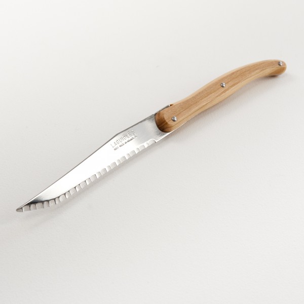 Couteau de table Laguiole manche en bois d'olivier, 100% made in France.