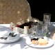 assiette plate brasserie porcelaine blanche MM ambiance d'été