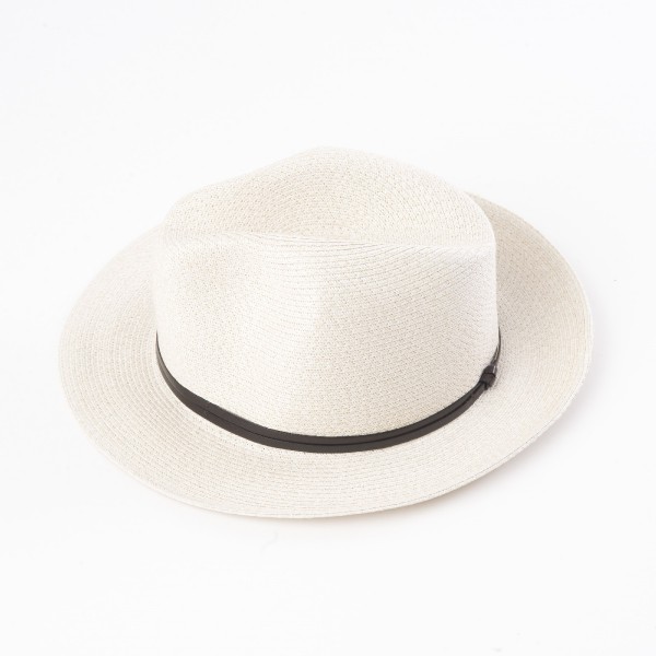 chapeau d'été écru
