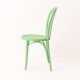Chaise bistrot N°18 vert pistache de profil