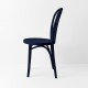 Chaise bistrot N°18 bleu nuit de profil