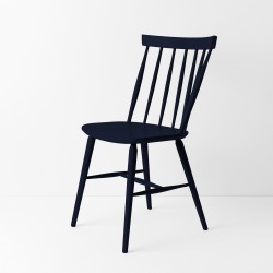 Chaise scandinave bleu nuit