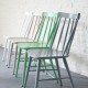 Chaise scandinave vert pistache en coordonné avec les coloris bleu-gris, beige-lin et blanc