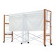 Etendoir à draps en bois en situation