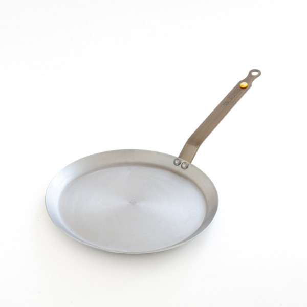 La poêle à crêpes diamètre 24cm en fer ciré est 100% écologique