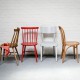Chaise scandinave laquée rouge