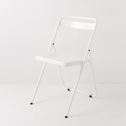 chaise pliante blanche en métal 