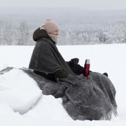 Châles et ponchos en laine