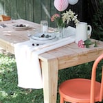 table de jardin en meleze-min